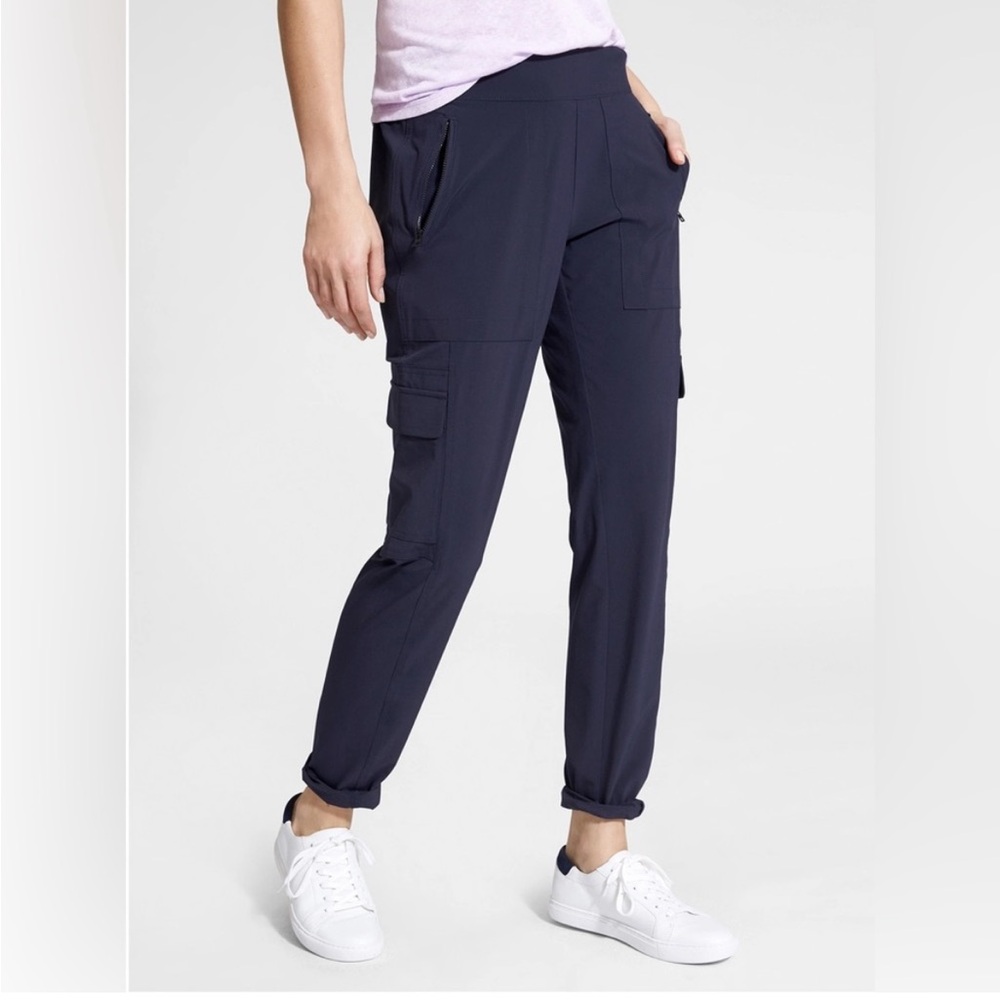 ATHLETA Women’s Chelsea Cargo Pant Navy Size 8